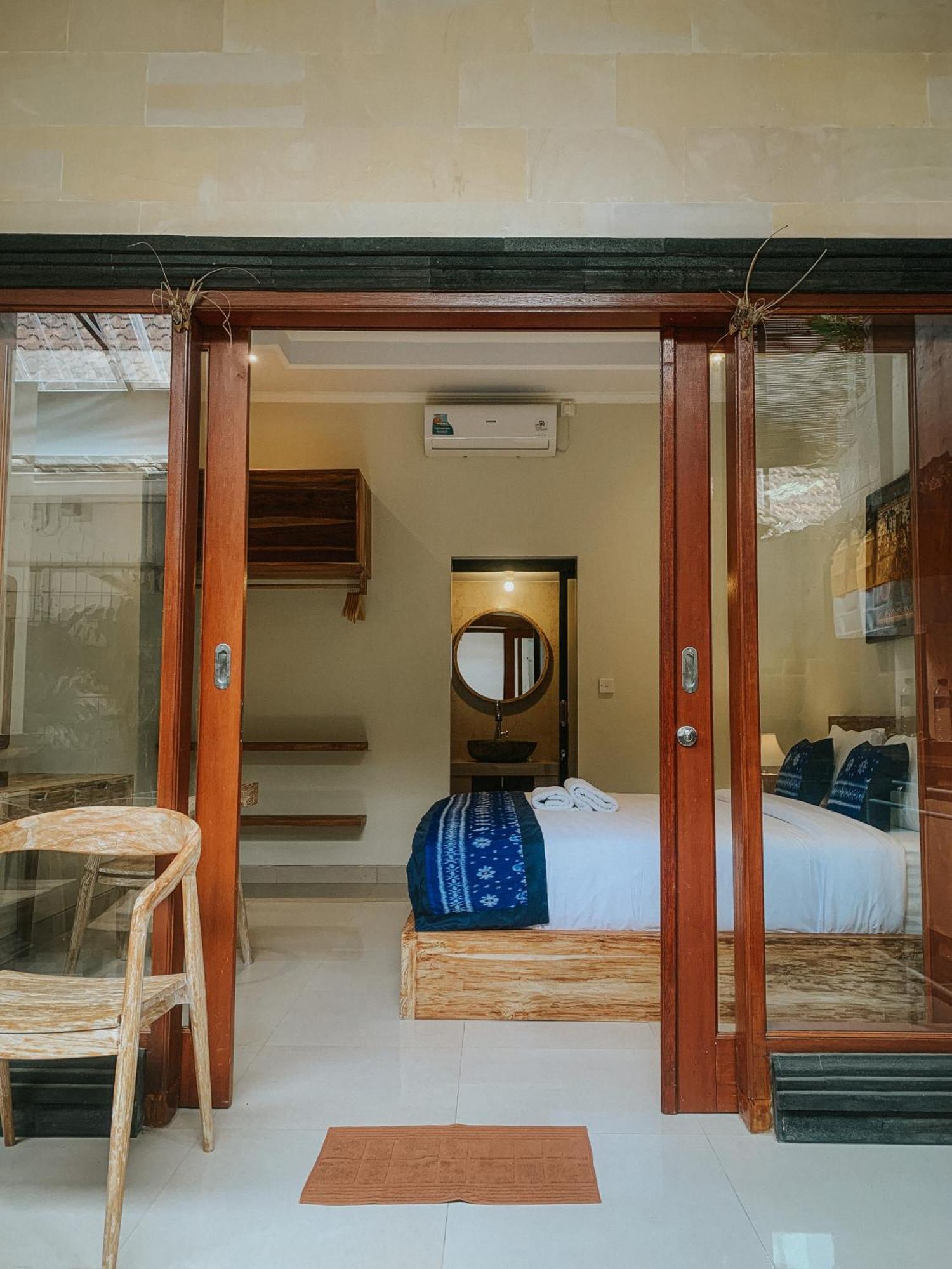 Tempat Tidur & Sarapan 8july 2